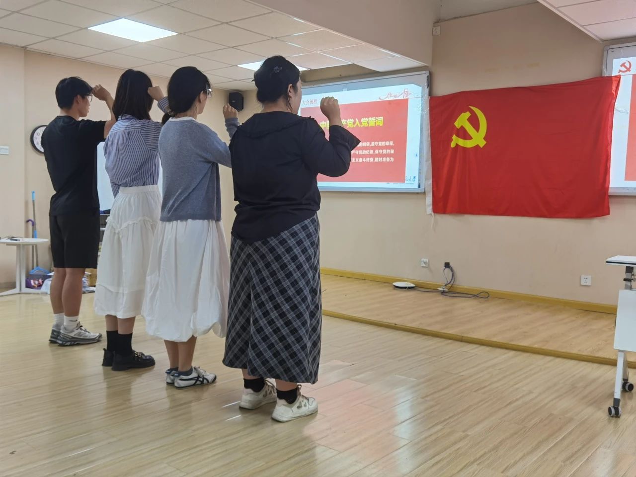 微信图片_2025-05-30_114159_440.jpg